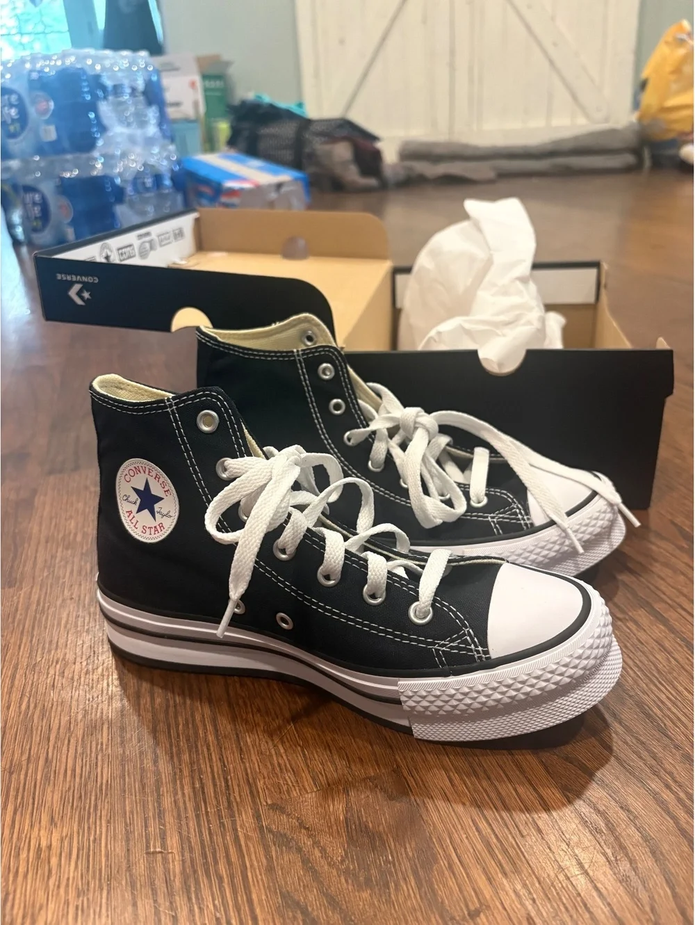 BRAND NEW Converse Chuck Taylor All Star High Top Black Kids Sneakers Size 4 US